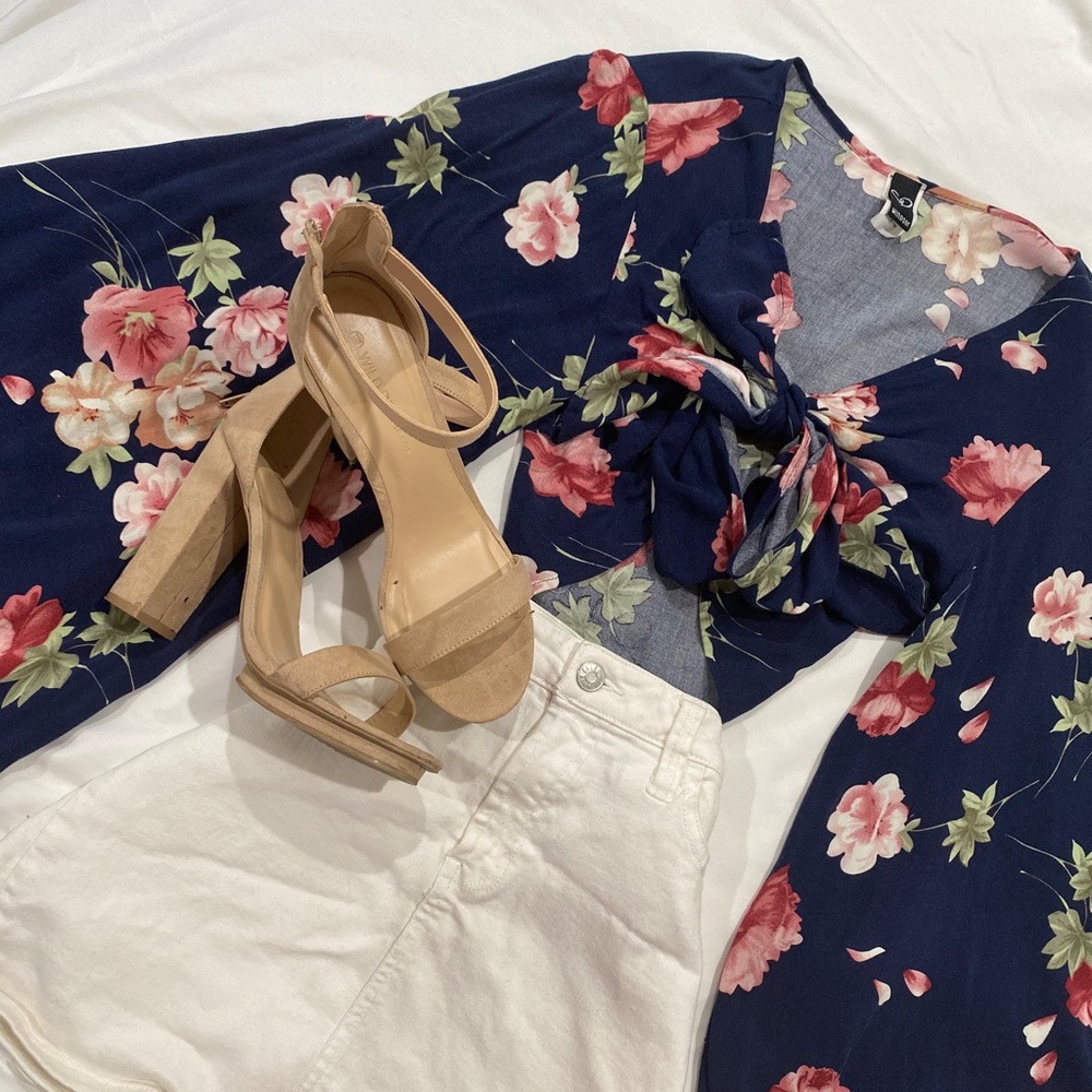 Flowery Crop Top